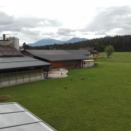 Bauernhof-Pension Puschnikhof Unternarrach Exterior photo